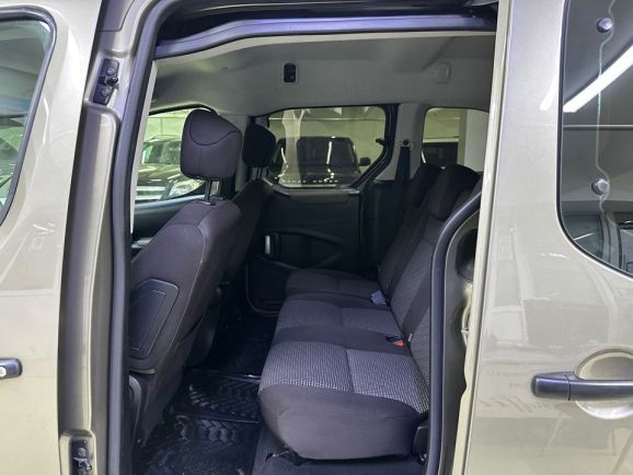 Peugeot Partner, 1.6 л, МТ, 2013 фото 1