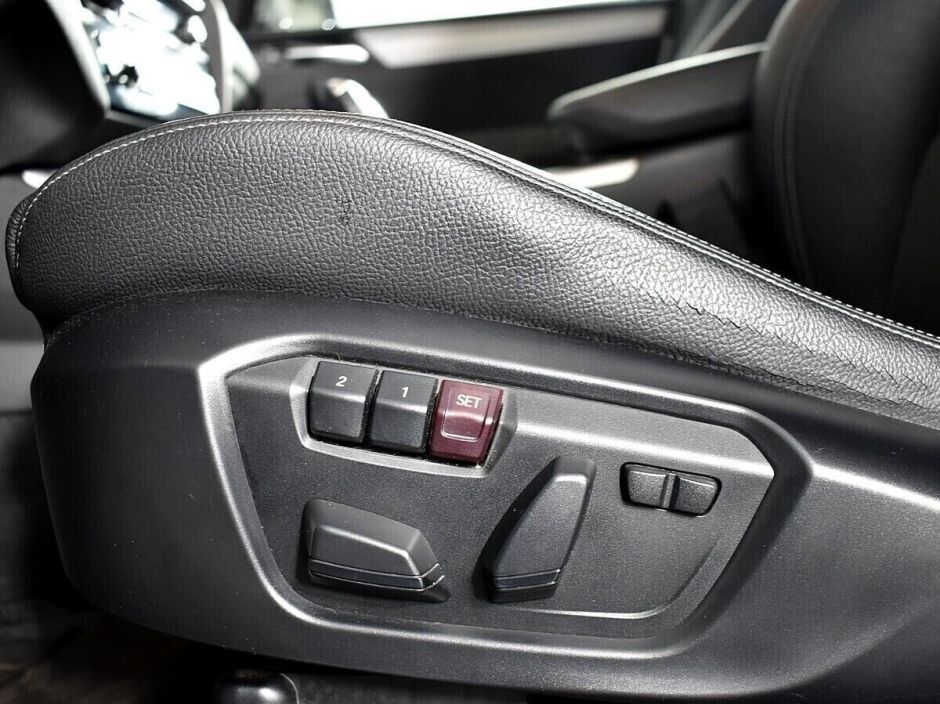 BMW X3, 2.0 л, АТ, 2015 фото 1