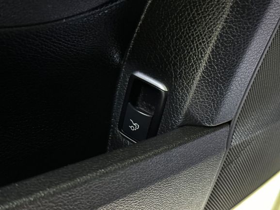 Mercedes-Benz E-Класс, 2.0 л, АТ, 2013 фото 12