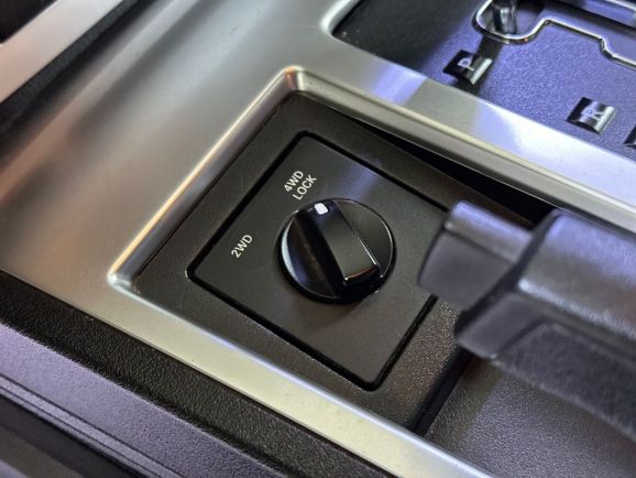 Dodge Nitro, 2.8 л, АТ, 2007 фото 18