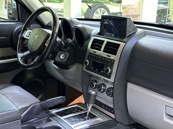 Dodge Nitro, 2.8 л, АТ, 2007 фото 20