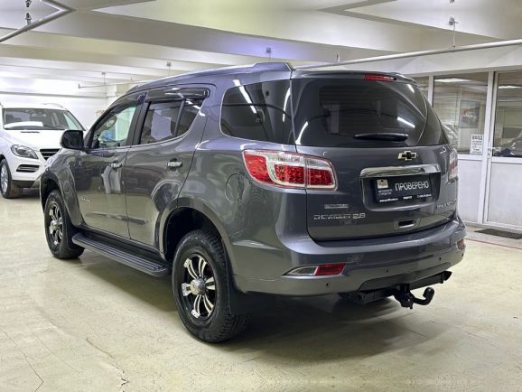 Chevrolet TrailBlazer, 2.8 л, АТ, 2014 фото 8