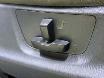 Chevrolet TrailBlazer, 2.8 л, АКПП, 2014 фото 13