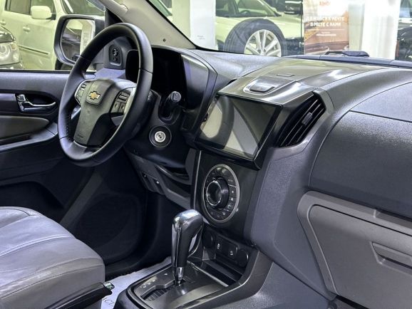 Chevrolet TrailBlazer, 2.8 л, АТ, 2014 фото 18