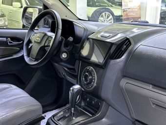 Chevrolet TrailBlazer, 2.8 л, АКПП, 2014 фото 18