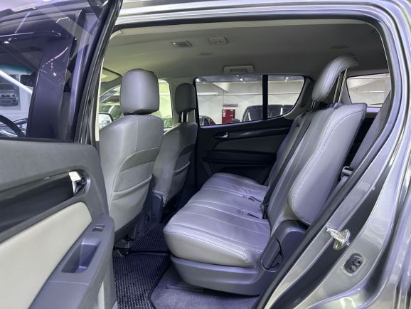 Chevrolet TrailBlazer, 2.8 л, АТ, 2014 фото 2