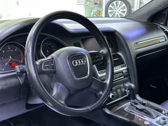 Audi Q7, 3.0 л, АКПП, 2010 фото 14