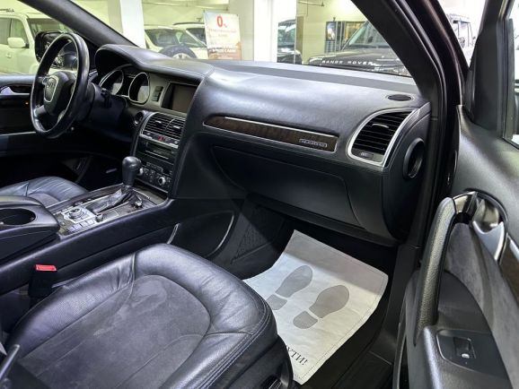 Audi Q7, 3.0 л, АТ, 2010 фото 21