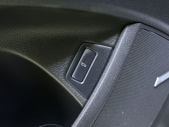 Audi Q7, 3.0 л, АТ, 2010 фото 22