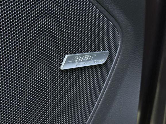 Audi Q7, 3.0 л, АТ, 2010 фото 2