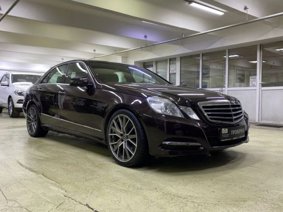 Mercedes-Benz E-Класс, 3.5 л, АТ, 2011 фото 5