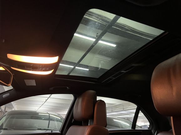 Mercedes-Benz E-Класс, 3.5 л, АТ, 2011 фото 17