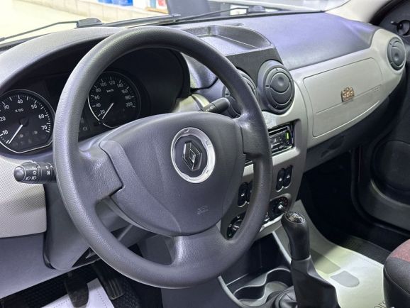 Renault Logan, 1.6 л, МТ, 2012 фото 11