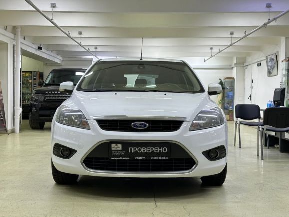 Ford Focus Ghia, 2.0 л, АТ, 2010 фото 4