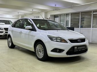 Ford Focus Ghia, 2.0 л, АКПП, 2010 фото 5