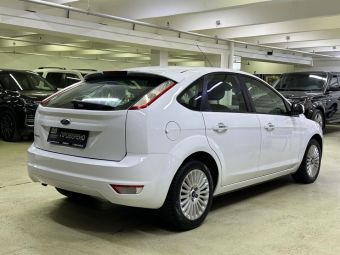 Ford Focus Ghia, 2.0 л, АКПП, 2010 фото 8