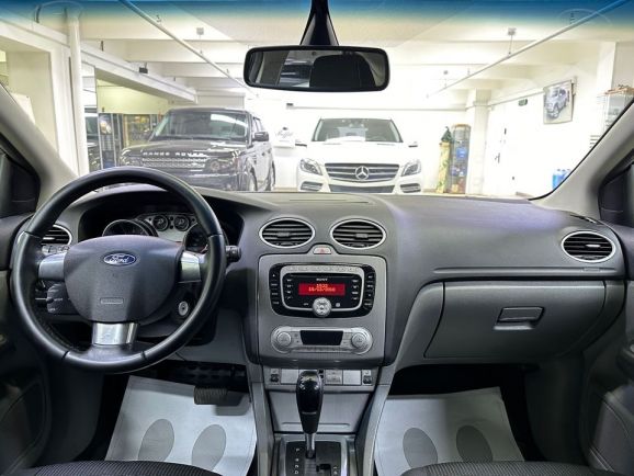 Ford Focus Ghia, 2.0 л, АТ, 2010 фото 15