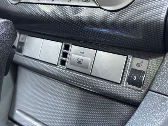 Ford Focus Ghia, 2.0 л, АТ, 2010 фото 16