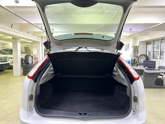 Ford Focus Ghia, 2.0 л, АТ, 2010 фото 1