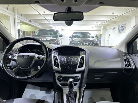 Ford Focus Titanium, 1.6 л, Робот, 2014 фото 13