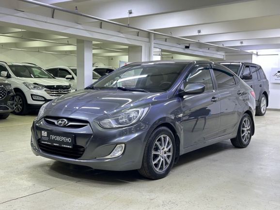 Hyundai Solaris, 1.6 л, АТ, 2012 фото 3