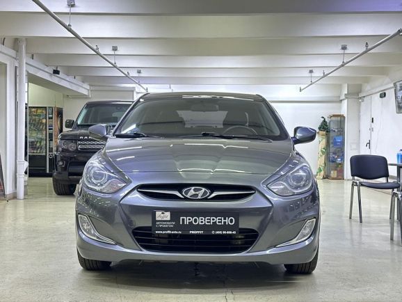 Hyundai Solaris, 1.6 л, АТ, 2012 фото 4