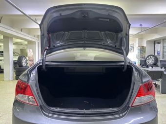 Hyundai Solaris, 1.6 л, АКПП, 2012 фото 9