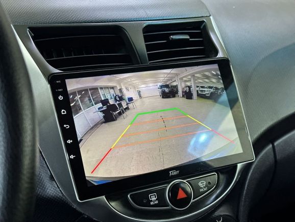 Hyundai Solaris, 1.6 л, АТ, 2012 фото 15