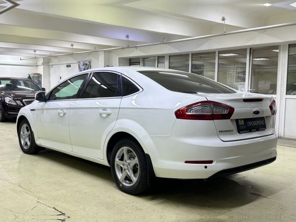Ford Mondeo, 2.0 л, МТ, 2011 фото 8