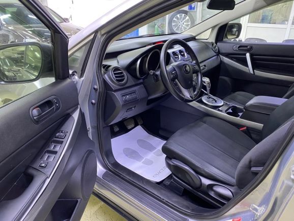 Mazda CX-7, 2.5 л, АТ, 2011 фото 9