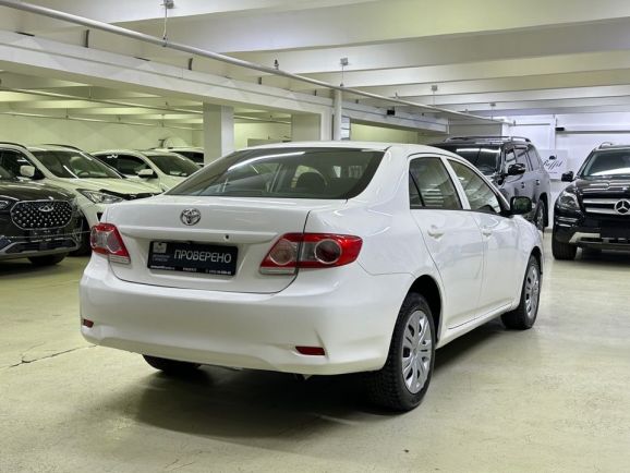 Toyota Corolla, 1.6 л, АТ, 2011 фото 6