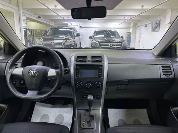 Toyota Corolla, 1.6 л, АТ, 2011 фото 14