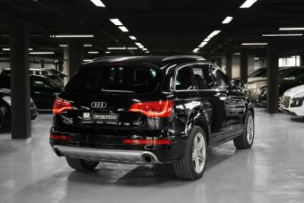 Audi Q7, 3.0 л, АКПП, 2010 фото 5