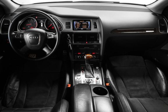 Audi Q7, 3.0 л, АТ, 2010 фото 11