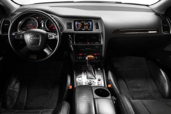 Audi Q7, 3.0 л, АКПП, 2010 фото 11