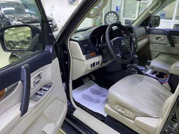 Mitsubishi Pajero, 3.2 л, АТ, 2008 фото 9