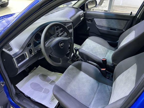 Daewoo Nexia Базовая ГУР, 1.6 л, МТ, 2012 фото 9