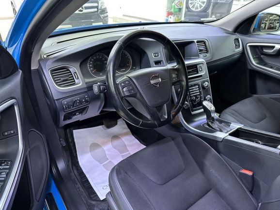 Volvo S60, 1.6 л, Робот, 2012 фото 10