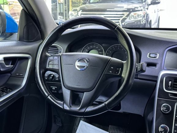 Volvo S60, 1.6 л, Робот, 2012 фото 19