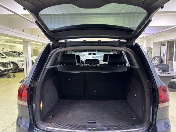 Volkswagen Touareg, 3.0 л, АТ, 2008 фото 9