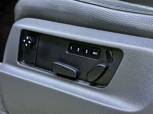 Volkswagen Touareg, 3.0 л, АТ, 2008 фото 12