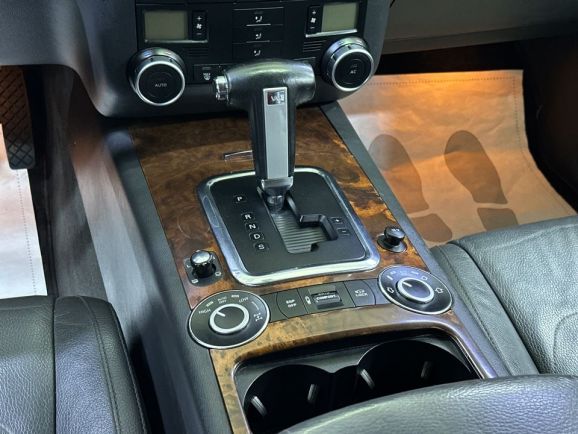 Volkswagen Touareg, 3.0 л, АТ, 2008 фото 17