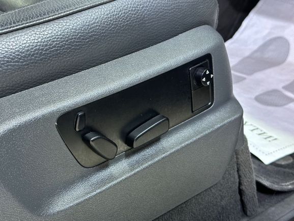 Volkswagen Touareg, 3.0 л, АТ, 2008 фото 18