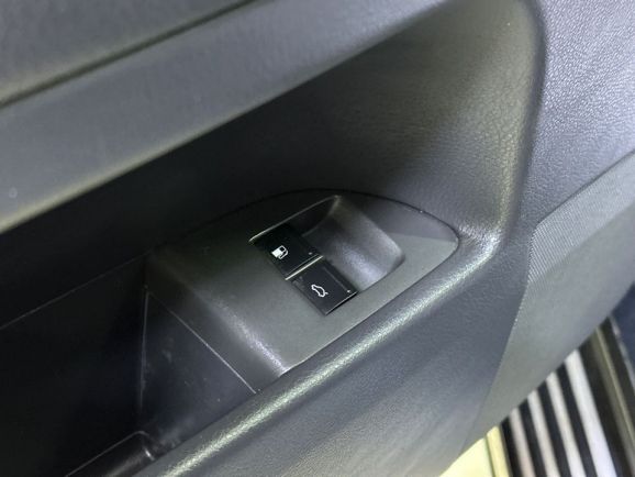 Volkswagen Touareg, 3.0 л, АТ, 2008 фото 20