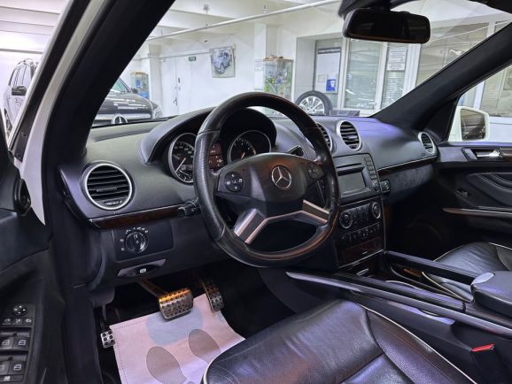 Mercedes-Benz M-Класс, 3.5 л, АТ, 2010 фото 11