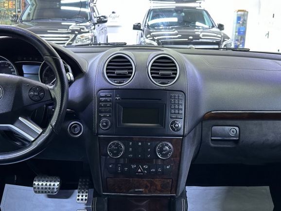 Mercedes-Benz M-Класс, 3.5 л, АТ, 2010 фото 16