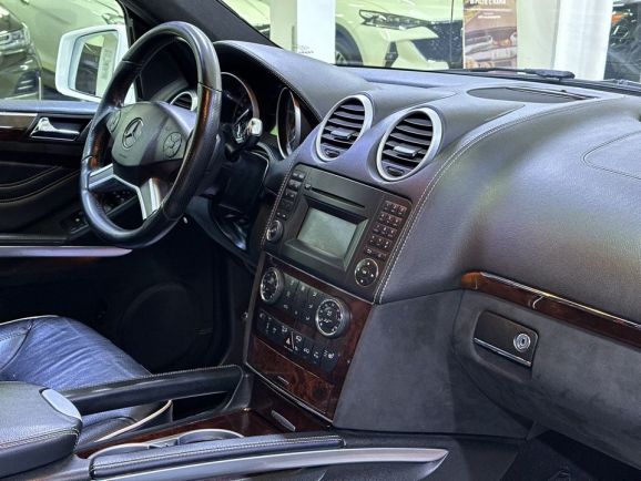Mercedes-Benz M-Класс, 3.5 л, АТ, 2010 фото 18