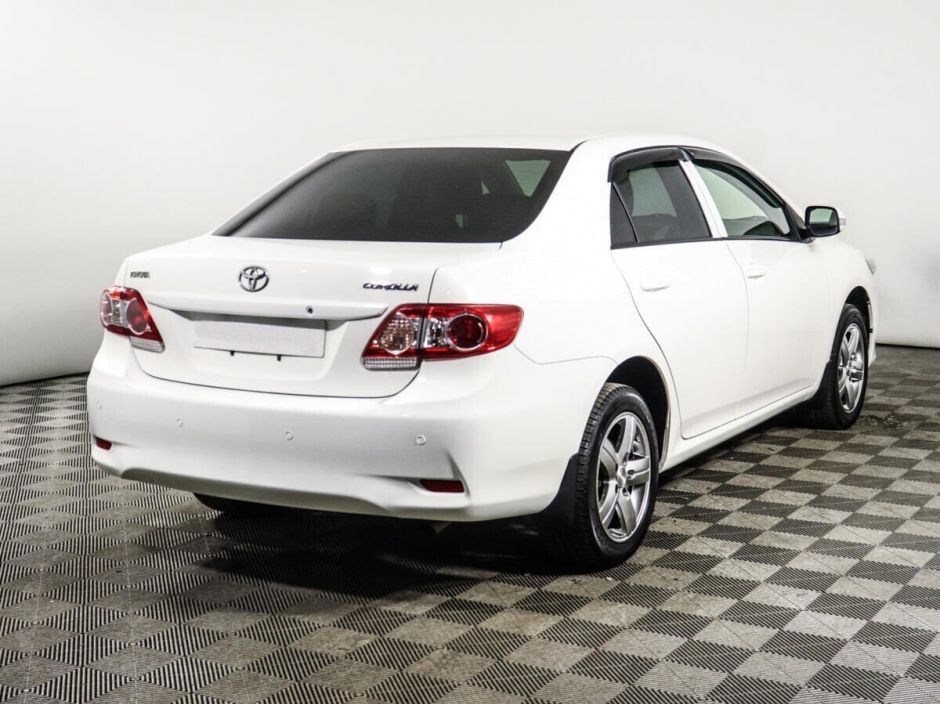 Toyota Corolla, 1.3 л, МТ, 2012 фото 6