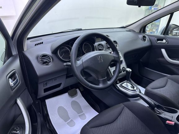 Peugeot 308, 1.6 л, АТ, 2011 фото 10