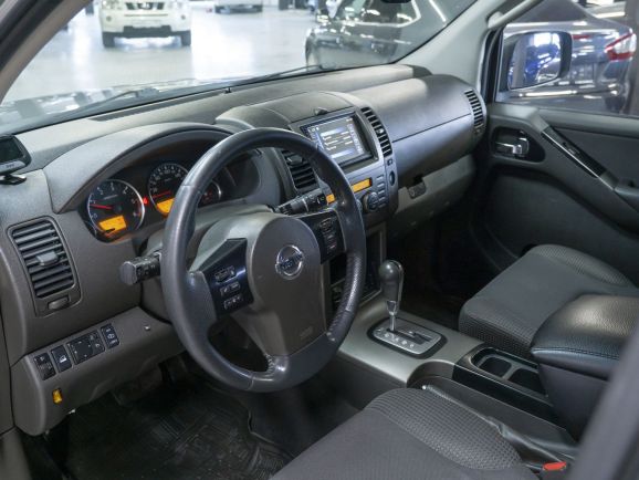 Nissan Pathfinder SE +Hi-Fi audio, 2.5 л, АТ, 2009 фото 10